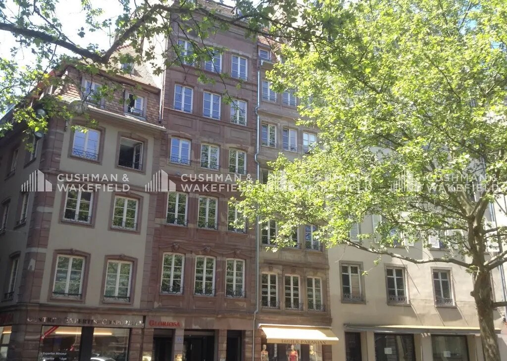 Office in Strasbourg to rent Building Photo- Image 1 of 6
