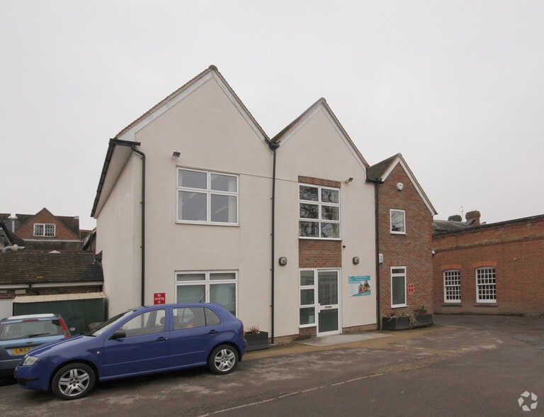 Portland Pl, Marlow to rent - Building Photo - Image 2 of 2