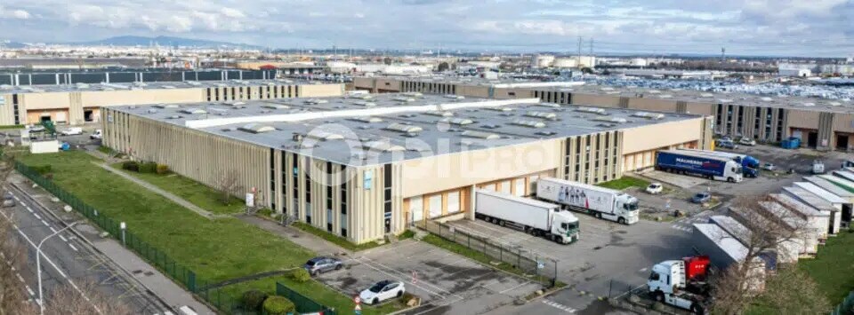 Light Industrial in Corbas to rent Building Photo- Image 1 of 3