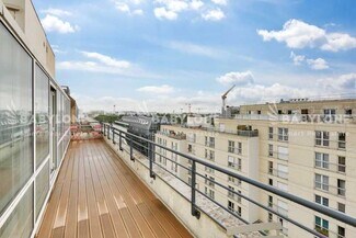 More details for 123-125 Rue Victor Hugo, Levallois-Perret - Office to Rent