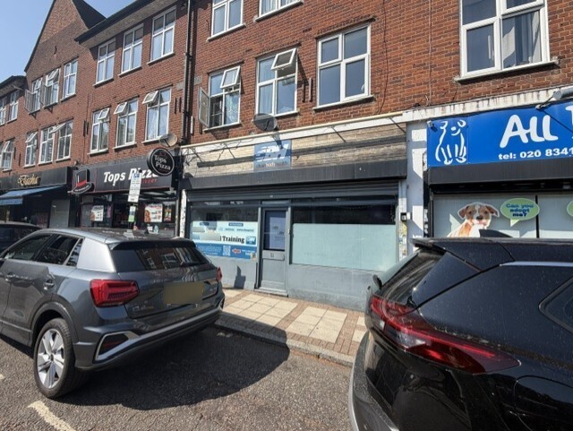 31 Aylmer Para, London to rent - Building Photo - Image 2 of 2