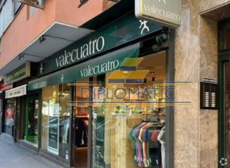 Retail in Madrid, Madrid to rent Interior Photo- Image 1 of 2