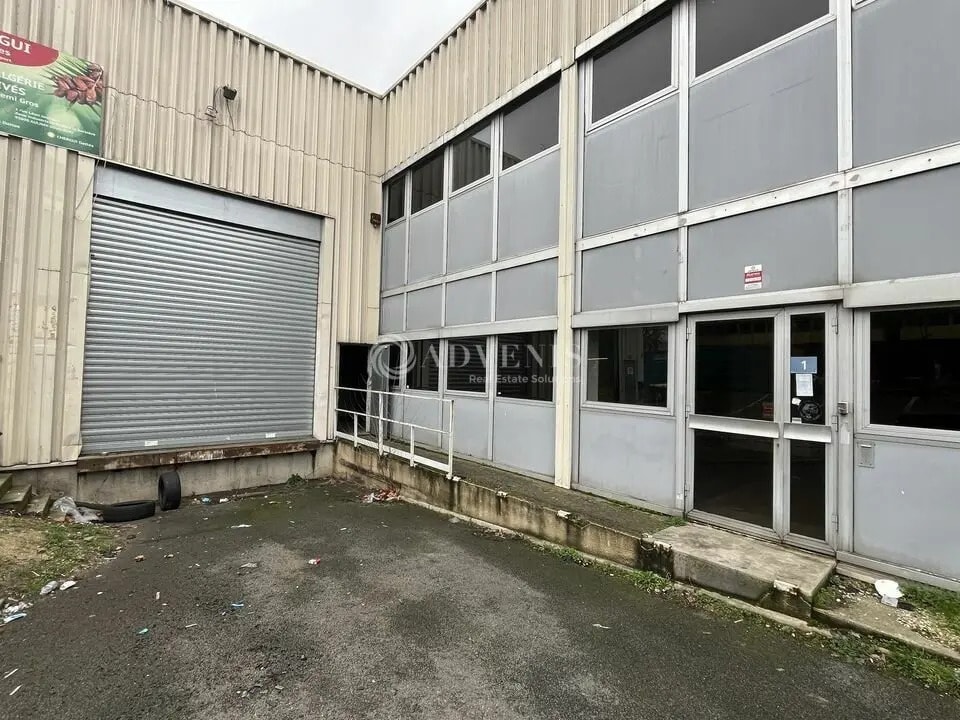 Light Industrial in Aulnay-sous-Bois to rent Building Photo- Image 1 of 8