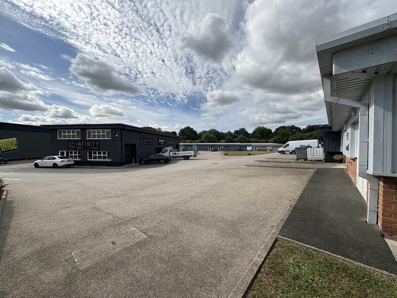 Mill Rd, Durham to rent - Building Photo - Image 3 of 3