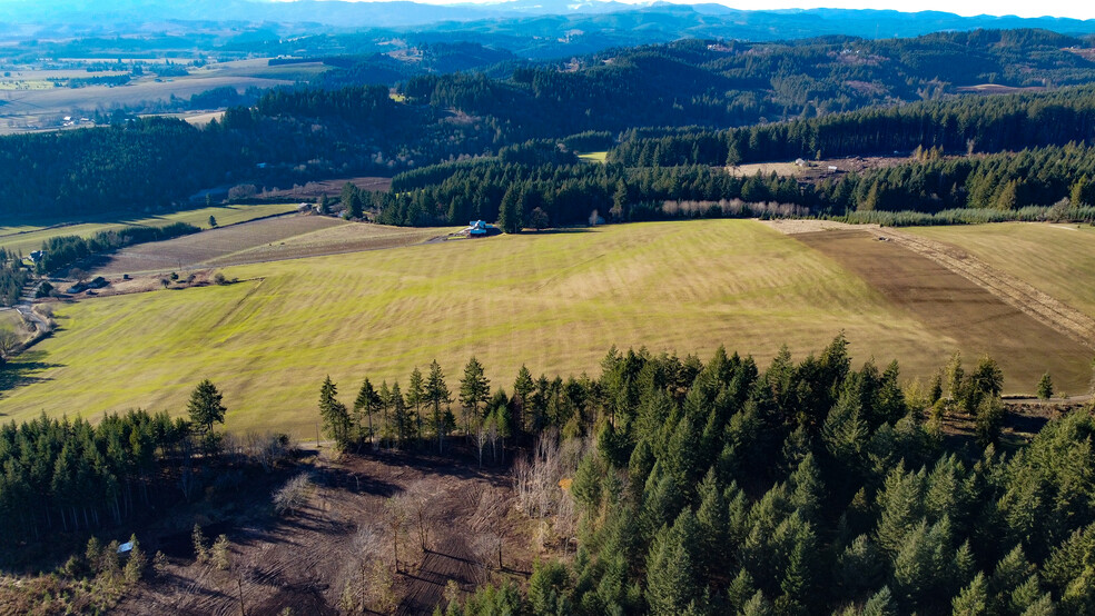 37345 NW Hahn Rd, Banks, OR for sale - Primary Photo - Image 1 of 1