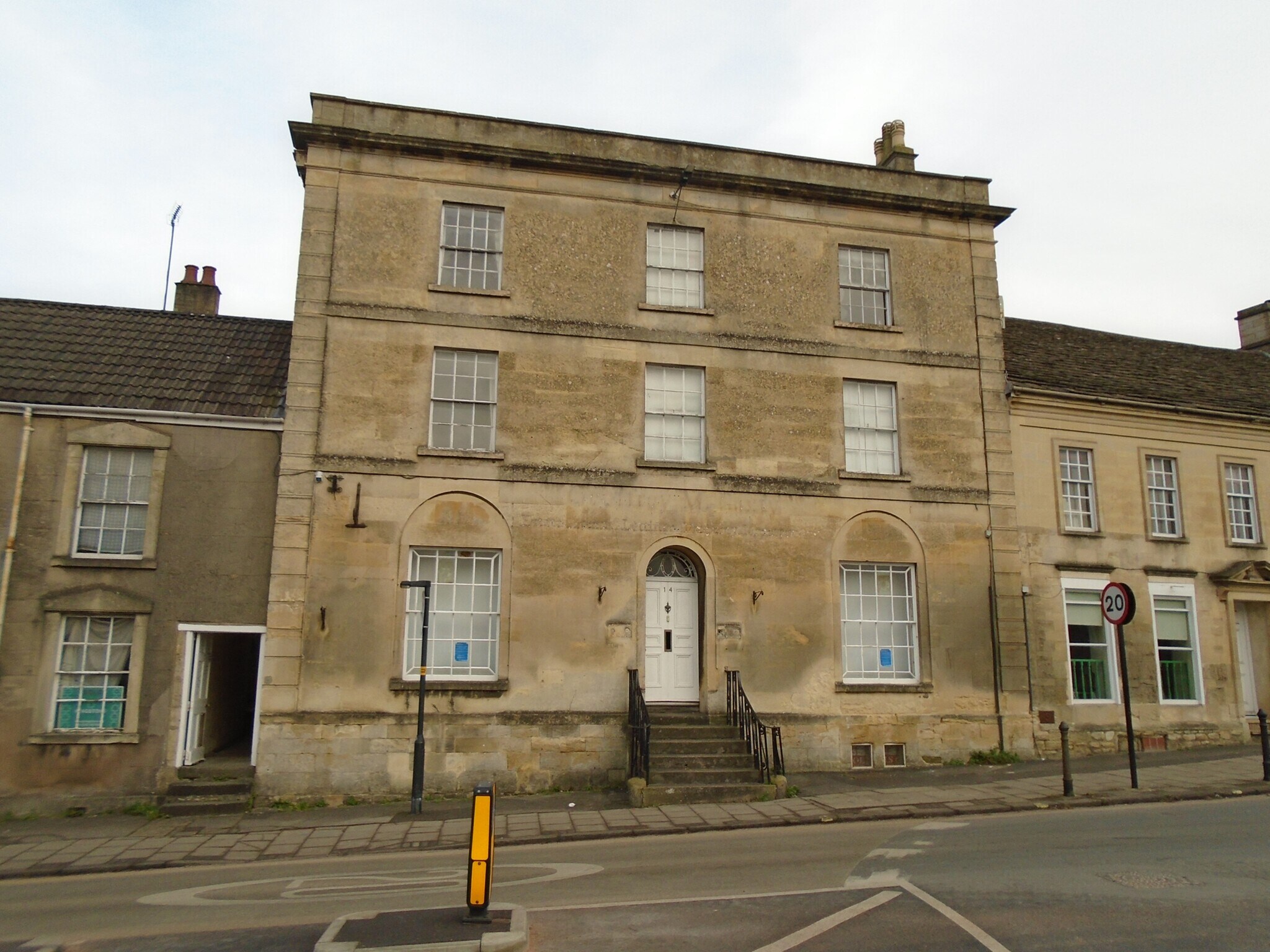 14 St. Margarets St, Bradford On Avon for sale Primary Photo- Image 1 of 1