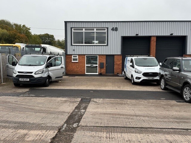 46-52 Kepler, Tamworth to rent Building Photo- Image 1 of 7