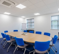 Harry Weston Rd, Coventry to rent Interior Photo- Image 2 of 3