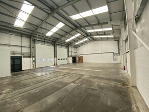 7-12 Cornwall Street South, Glasgow to rent Building Photo- Image 2 of 5