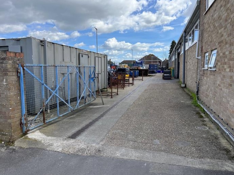 Westminster Rd, Wareham to rent - Building Photo - Image 2 of 2