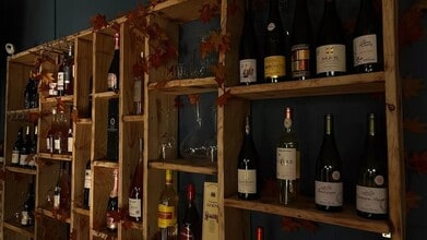 Retail in Benidorm, Alicante to rent Interior Photo- Image 2 of 10