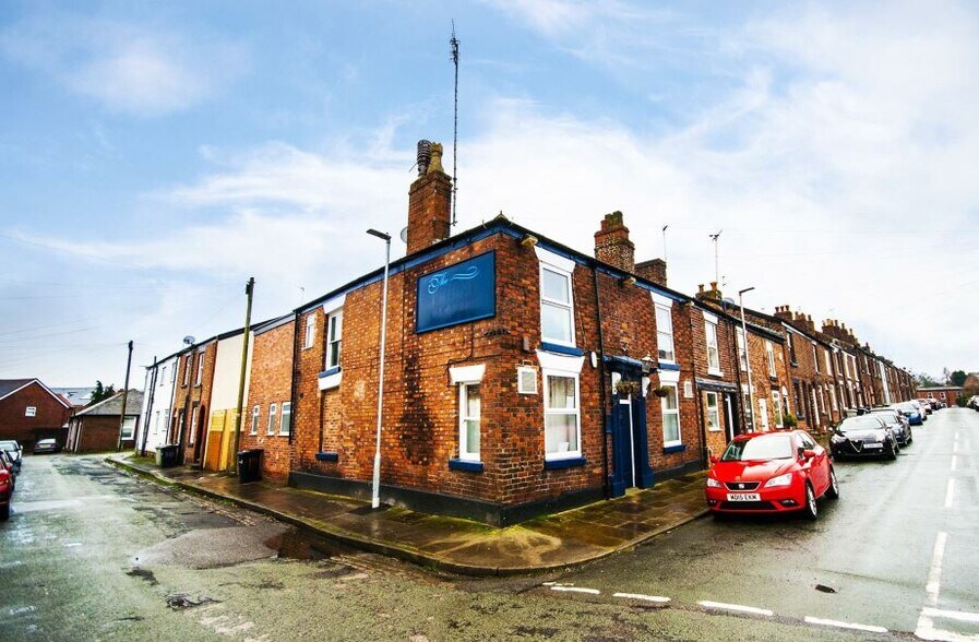 140 Newton St, Macclesfield for sale - Building Photo - Image 1 of 1