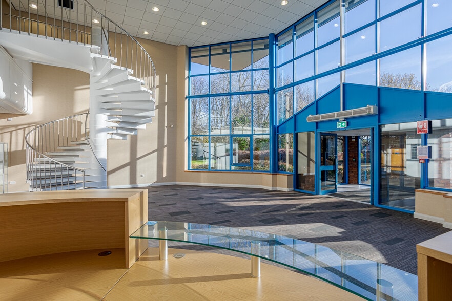 Millburn Hill Rd, Coventry to rent - Building Photo - Image 3 of 5