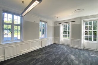 High St, Westerham to rent Interior Photo- Image 1 of 4