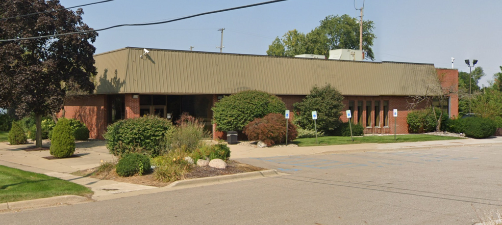 778 W Columbia Ave, Battle Creek, MI for sale - Building Photo - Image 1 of 1