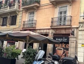 Retail in Barcelona, Barcelona to rent Interior Photo- Image 2 of 9