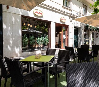 More details for Calle de Cea Bermúdez, 54, Madrid - Retail to Rent