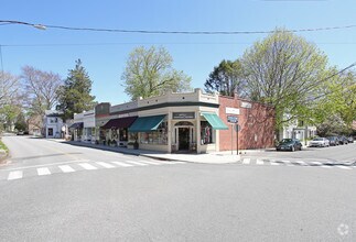 1-3 N Main St, Essex, CT for rent Primary Photo- Image 1 of 10