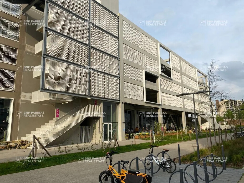 Location Bureaux 1 203 m² - Photo 1