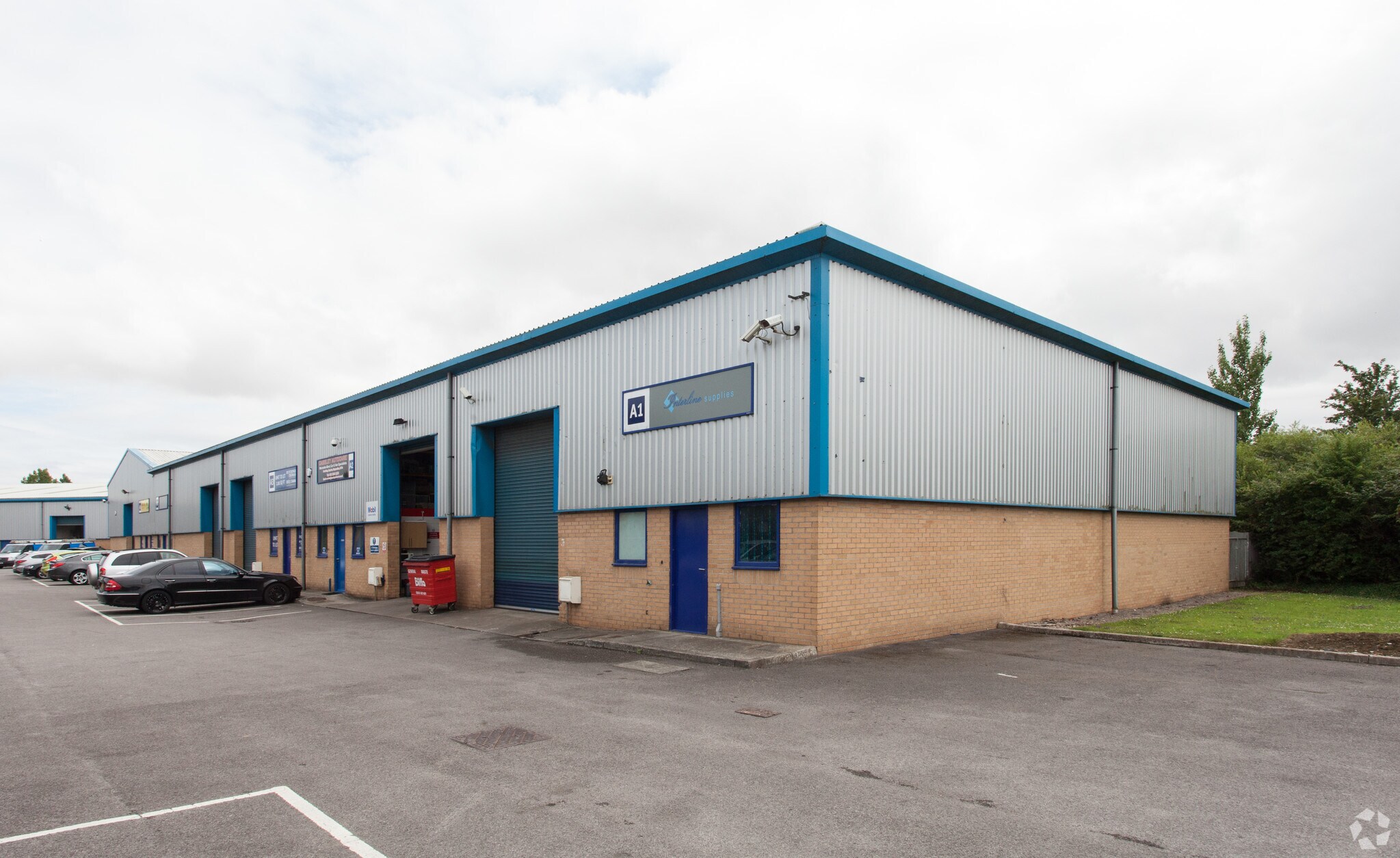 Heol Y Rhosog, Cardiff for sale Primary Photo- Image 1 of 1