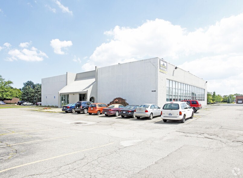 8200 Irving Rd, Sterling Heights, MI for sale - Primary Photo - Image 1 of 1