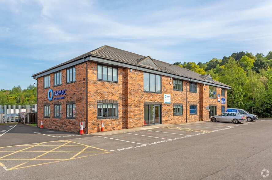 Great Cliffe Ct, Dodworth for sale - Building Photo - Image 1 of 1