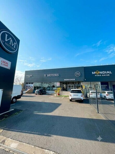 Retail in Groslay for sale - Building Photo - Image 1 of 4