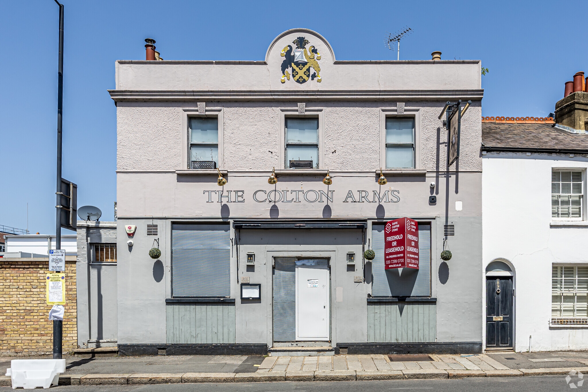187 Greyhound Rd, London to rent Primary Photo- Image 1 of 4