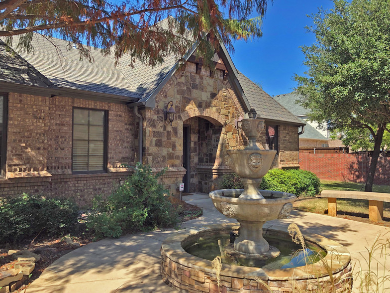 1124 Glade Rd, Colleyville, TX for rent - Building Photo - Image 2 of 12