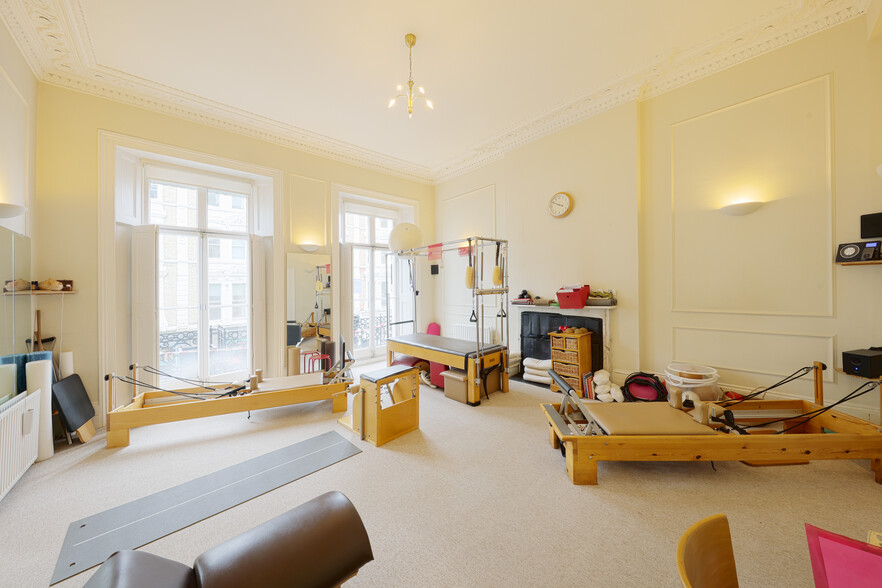 29 Thurloe St, London for rent - Building Photo - Image 1 of 4