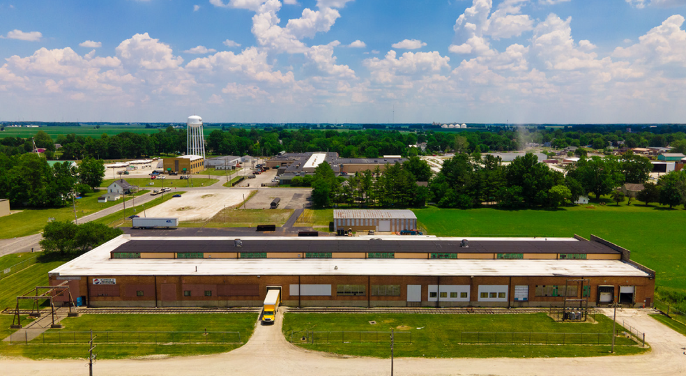 802 Berryman Pike, Tipton, IN for sale - Building Photo - Image 1 of 1