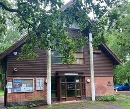 Low Common Rd, Diss for rent Building Photo- Image 1 of 3