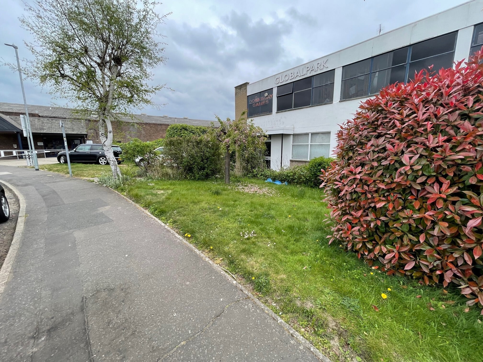 Moorside, Colchester to rent Building Photo- Image 1 of 39