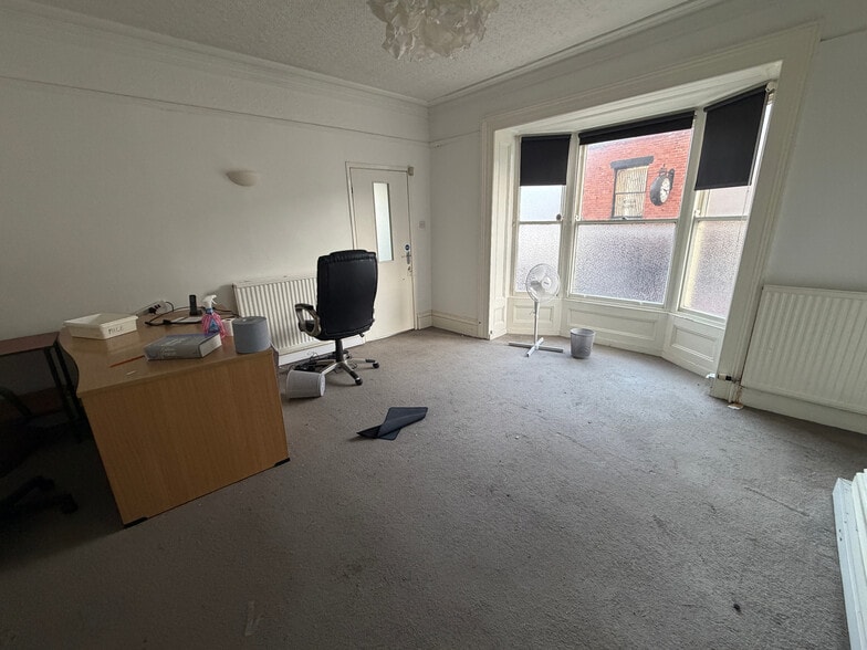 27A Finkle St, Selby to rent - Interior Photo - Image 3 of 5