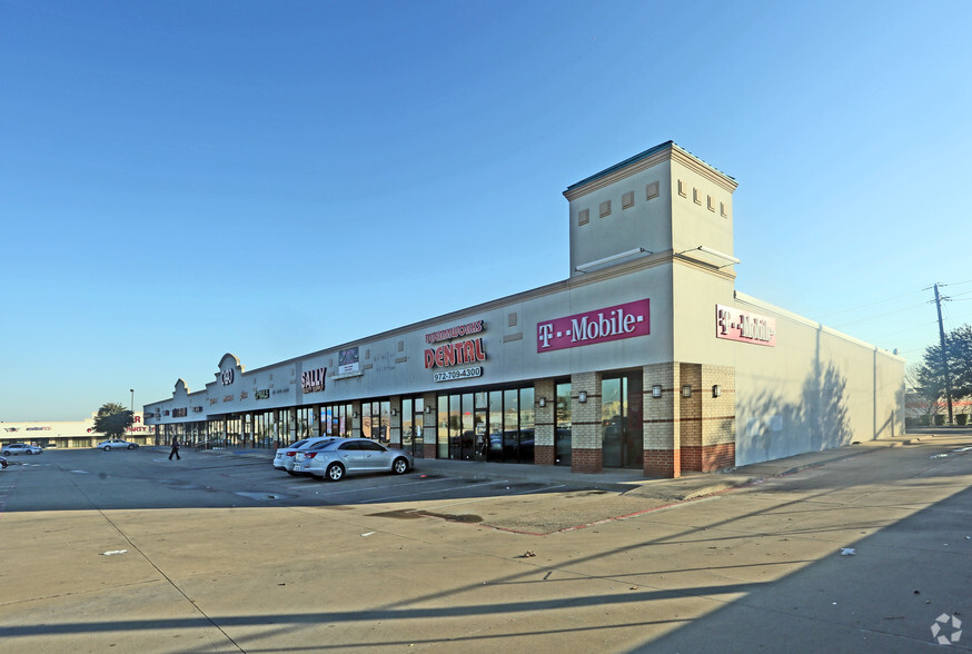 3005 W Wheatland Rd, Dallas, TX for rent - Building Photo - Image 1 of 5