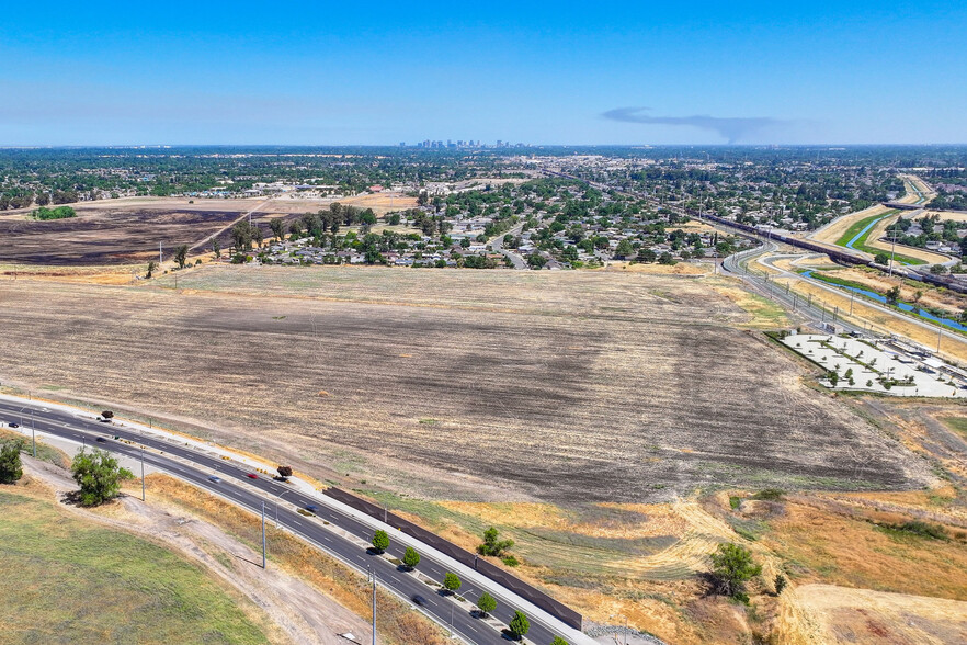 Cosumnes River Blvd, Sacramento, CA for sale - Aerial - Image 3 of 5