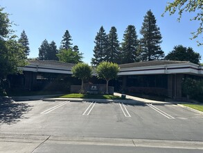 1001 N Demaree Rd, Visalia, CA for rent Building Photo- Image 1 of 2