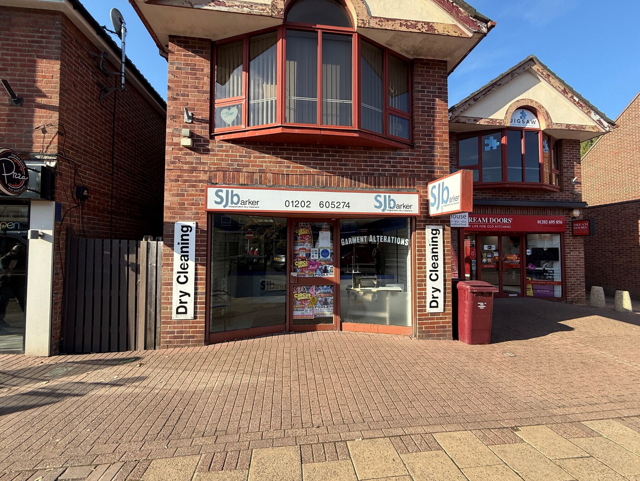 183-185 Lower Blandford Rd, Broadstone to rent Building Photo- Image 1 of 3