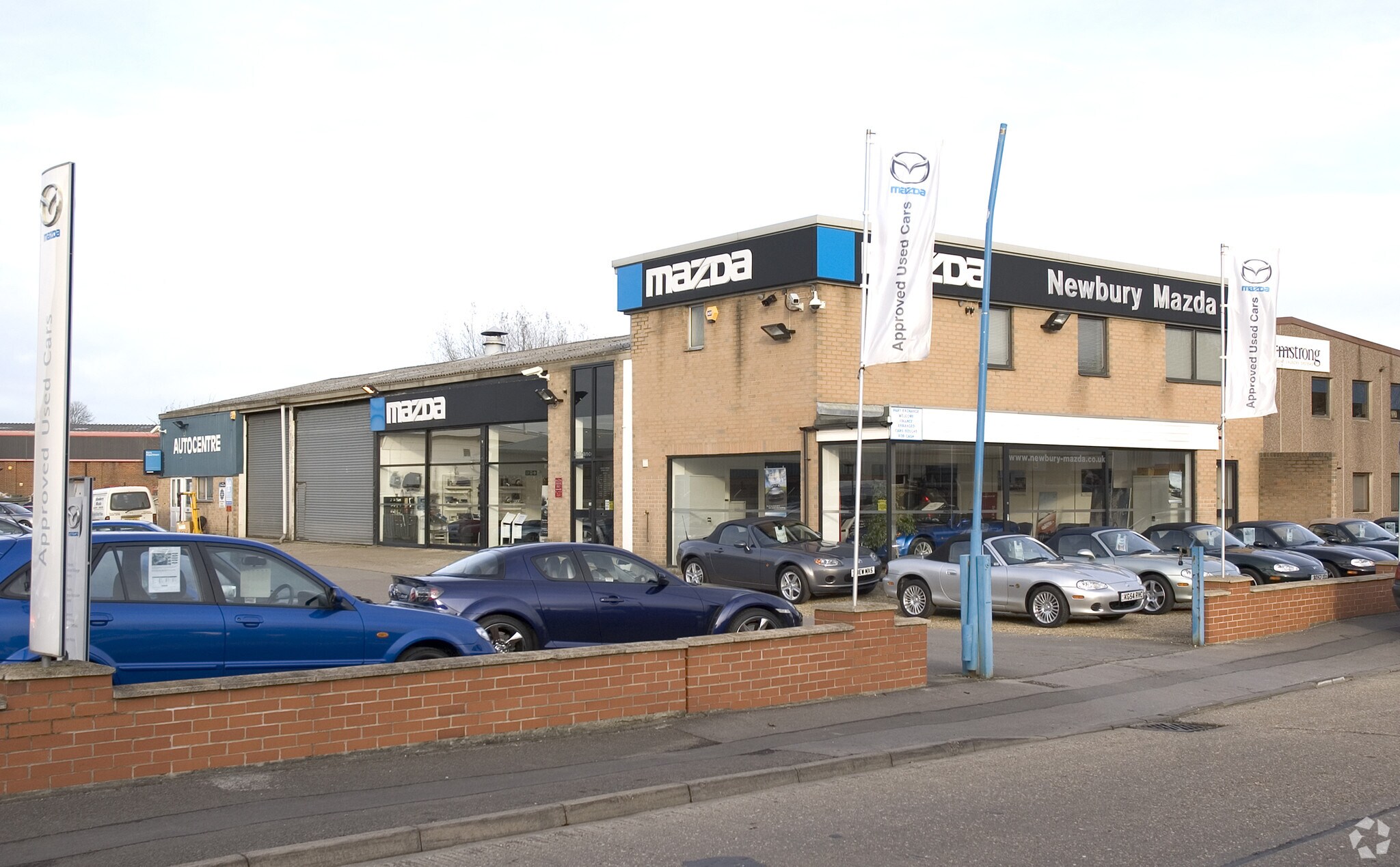 Ampere Rd, Newbury for sale Primary Photo- Image 1 of 1