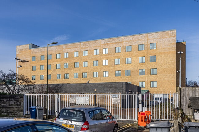 More details for Squires Ln, London - Office to Rent