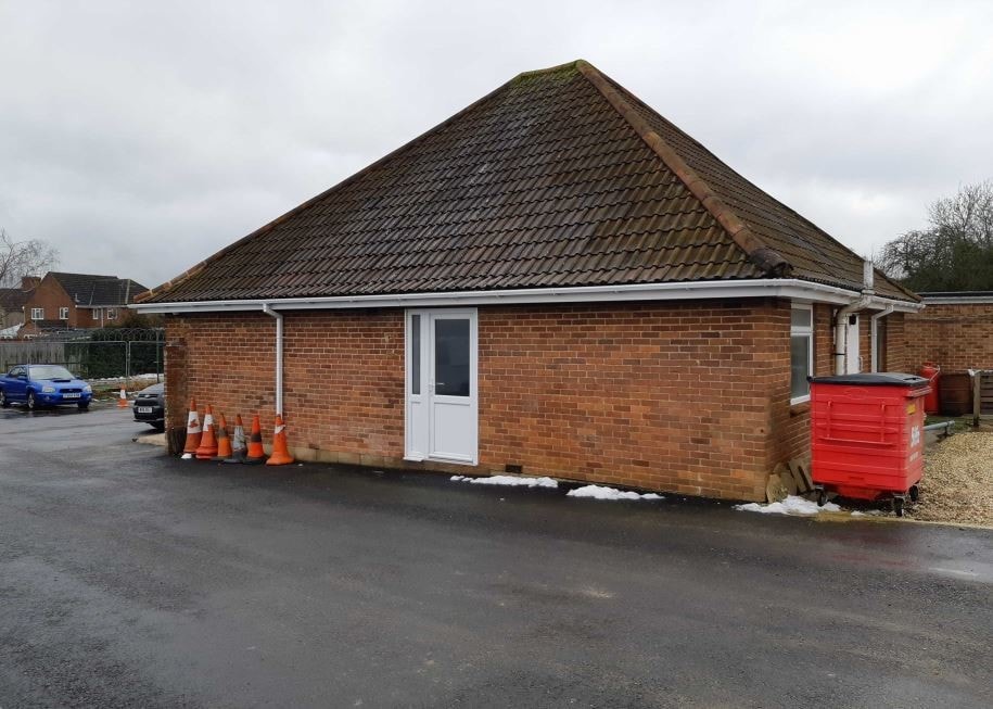 West End Rd, Swindon for sale Primary Photo- Image 1 of 1