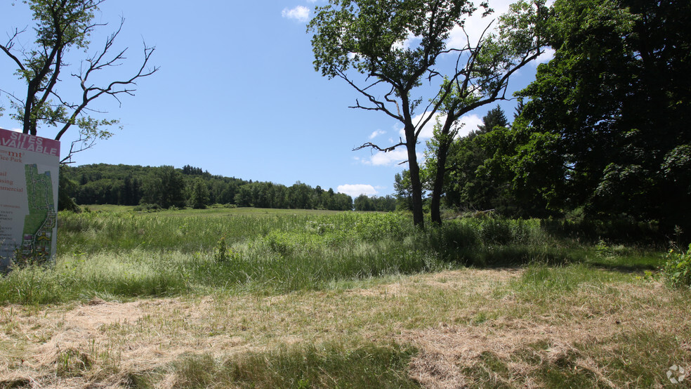 State Route 434 & Route 17, Owego, NY for rent - Primary Photo - Image 1 of 3