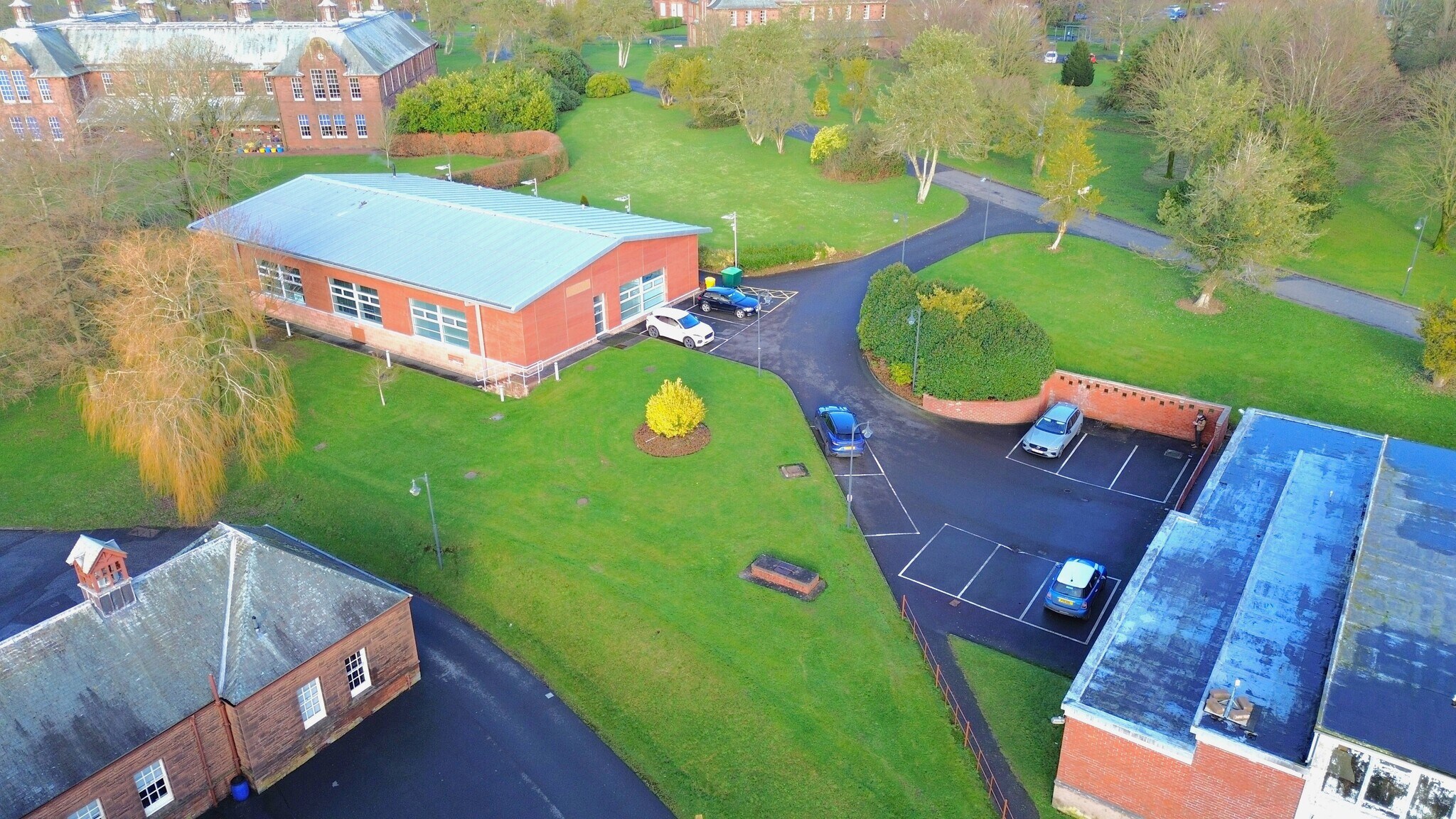 Bankend Rd, Dumfries to rent Building Photo- Image 1 of 7