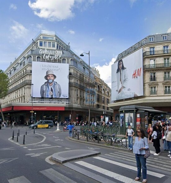 Retail in Paris to rent - Building Photo - Image 1 of 2