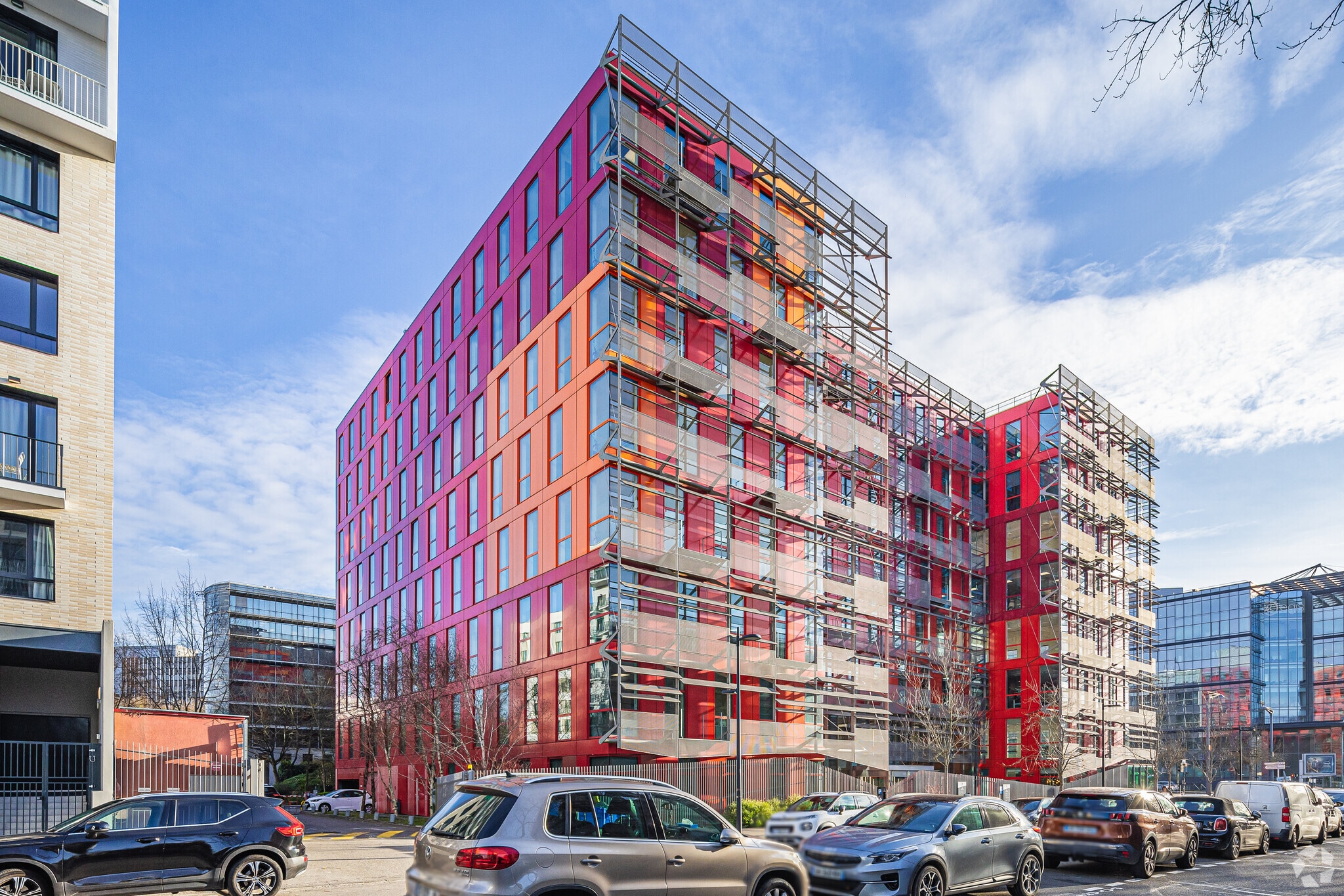 19 Rue George Stephenson, Montigny-le-Bretonneux to rent Primary Photo- Image 1 of 4