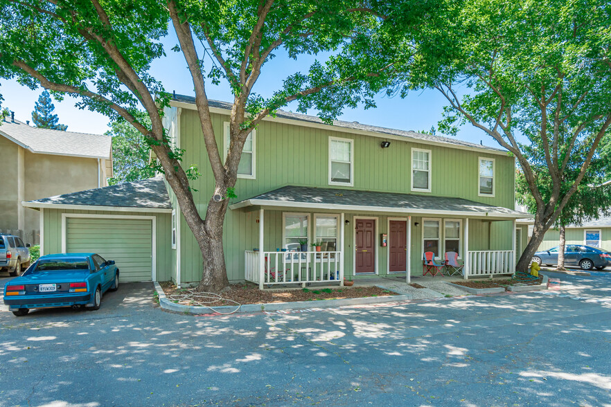 1207 W Sacramento Ave, Chico, CA for sale - Primary Photo - Image 1 of 1