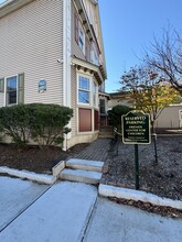 881 Whalley Ave, New Haven, CT for rent Building Photo- Image 2 of 8