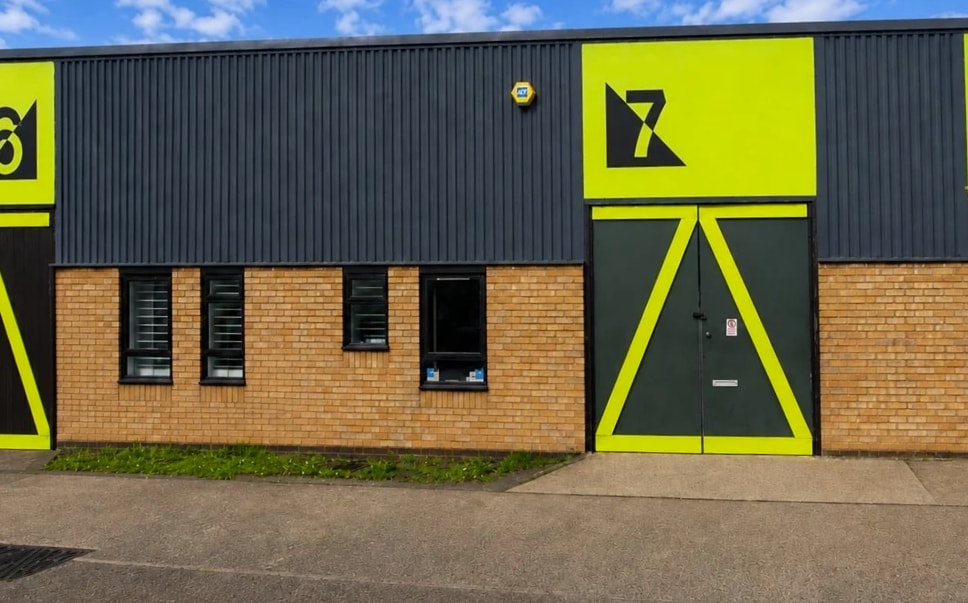 Judge Ct, Droitwich to rent Building Photo- Image 1 of 2