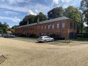 Buckminster Yard, Buckminster to rent Building Photo- Image 1 of 3