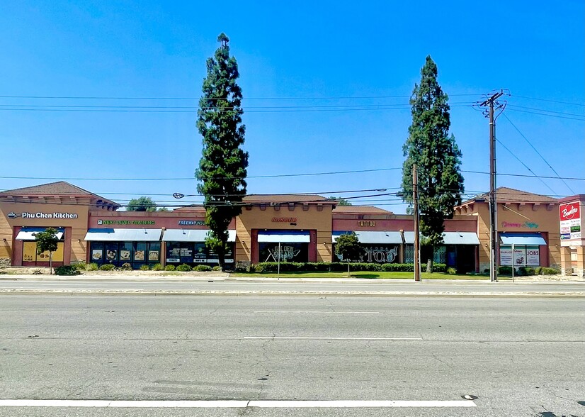 17218 Foothill Blvd, Fontana, CA for sale - Building Photo - Image 3 of 15